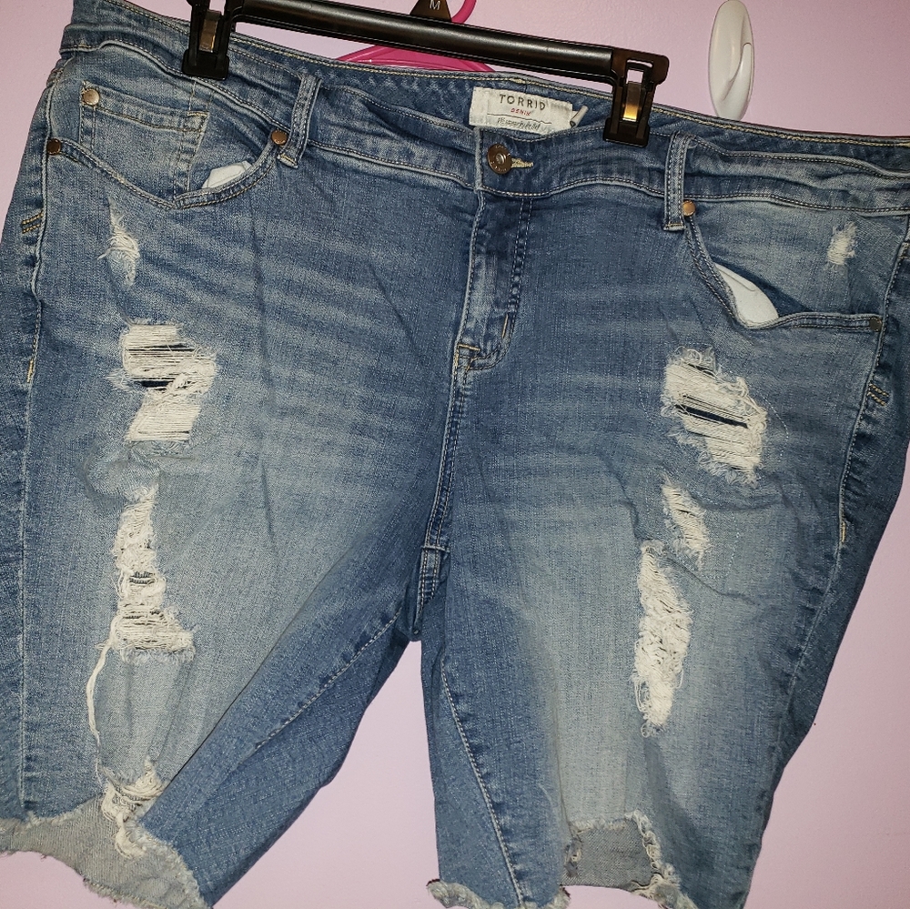 Torrid Bermuda shorts